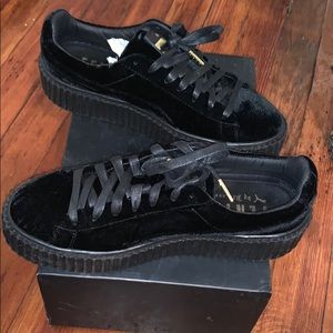 Black velvet Rihanna puma creepers